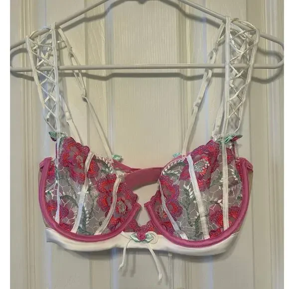 NWT For Love & Lemons Festival Floral Underwire Bra Victoria Secret’s 34D - Picture 9 of 11